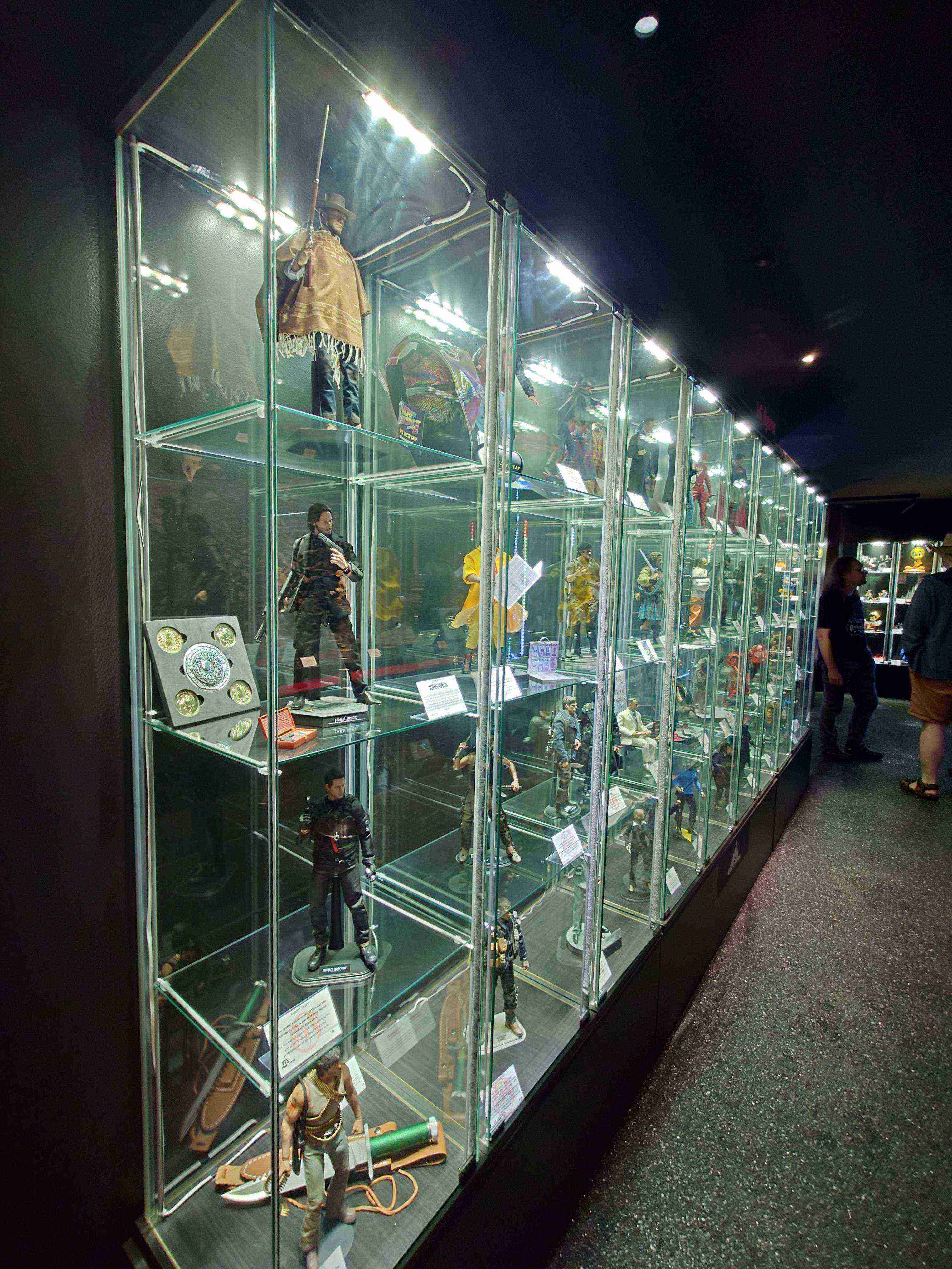 Such nostalgic feeling looking at these figures.